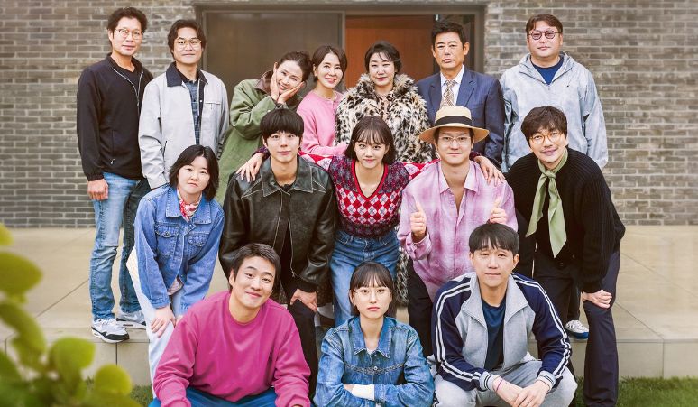 Pemain-Drama-Reply-1988-Rayakan-Ulang-Tahun-ke-10-dengan-Rilis-Soundtrack